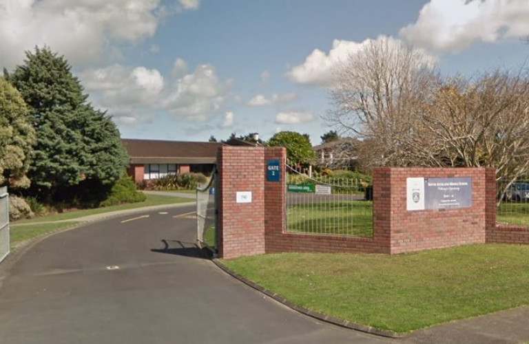 10 April South Auckland Middle School